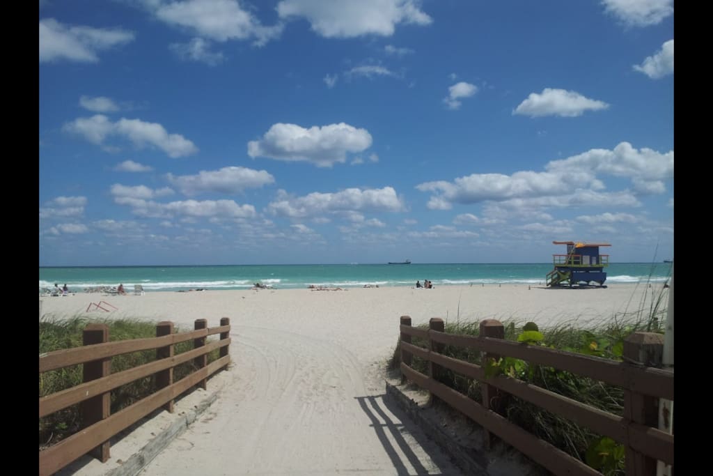 Few minutes walk to the Beach!!!