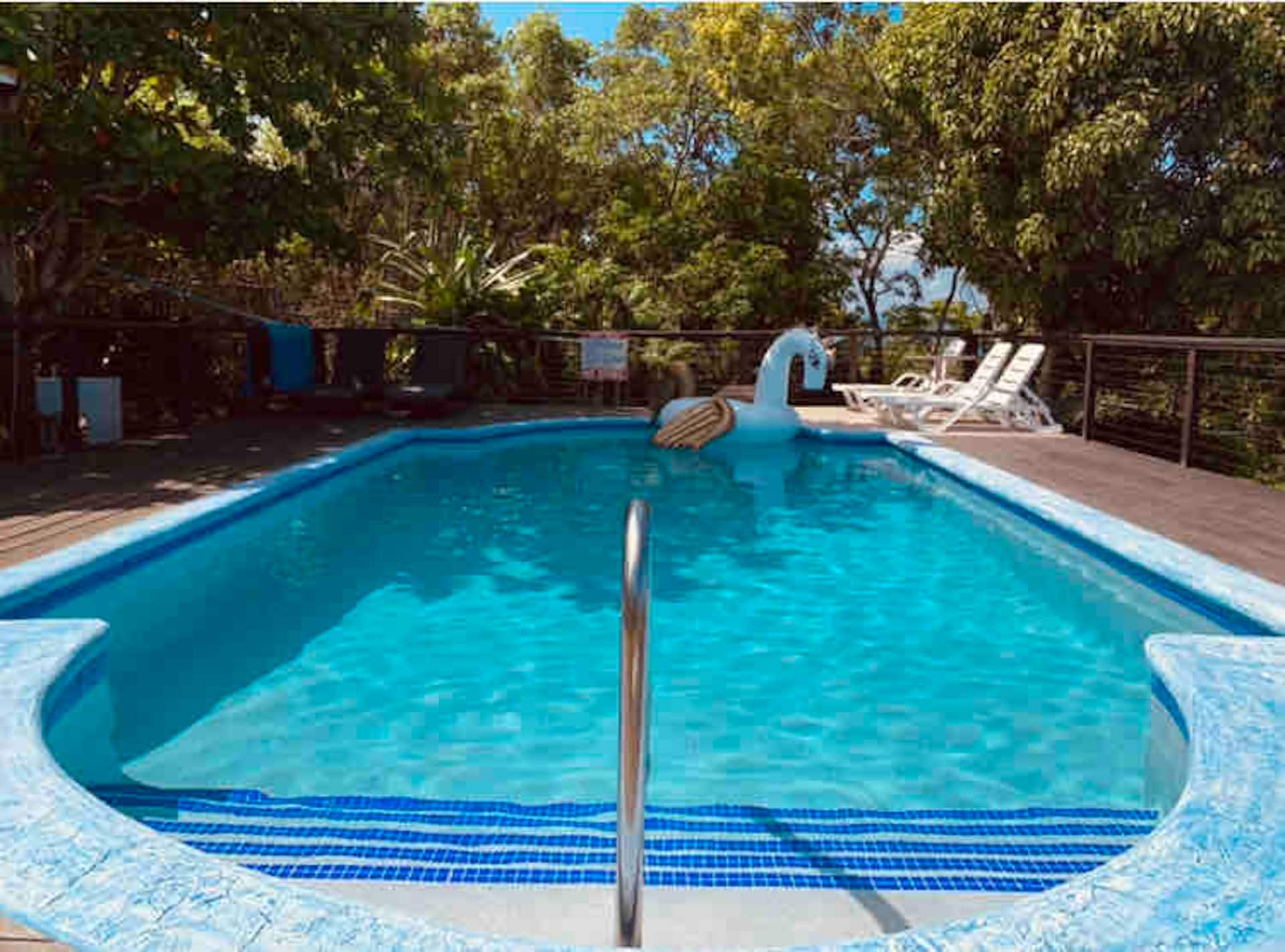 Cozy 2bedrooms, 1 bathroom, rooftop pool
