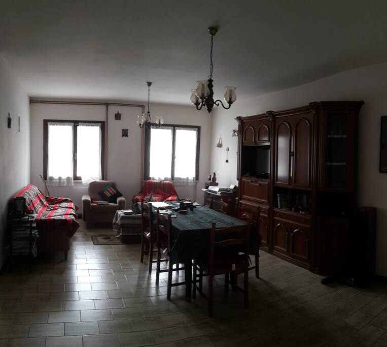 Salotto. Living room.