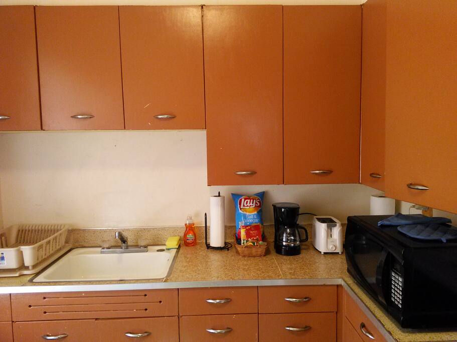 kitchen and snack basket