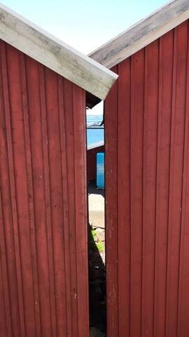 Airbnb Kungshamn Vacation Rentals Places To Stay Vastra