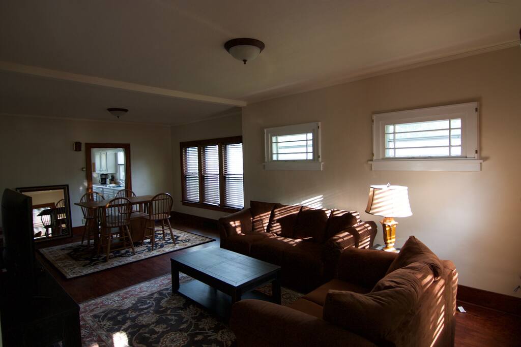 Living Room / Dining Room