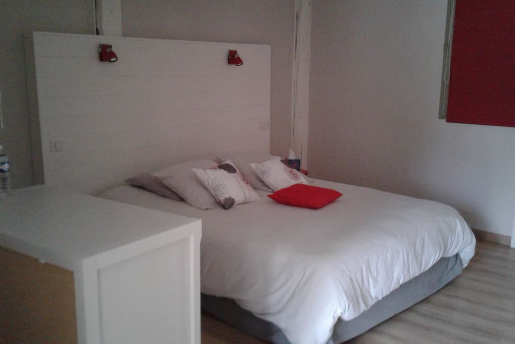 Chambre double -rez de chaussée