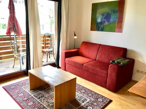 Beliebte Airbnb-Anzeige: stay near the vineyard, Burgundy apartment. in Freiburg Im Breisgau