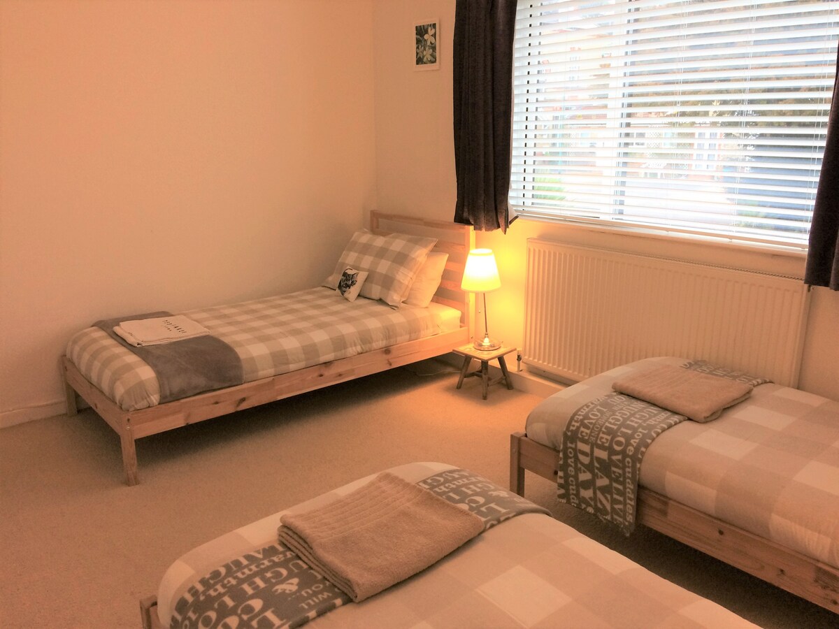 საძინებელი 1