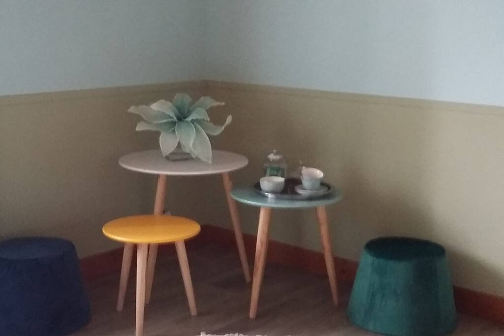 Espace courtoisie dans votre chambre.