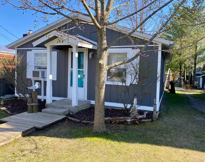 Oscoda Cabin Rentals Cottage and Cabin Rentals Airbnb