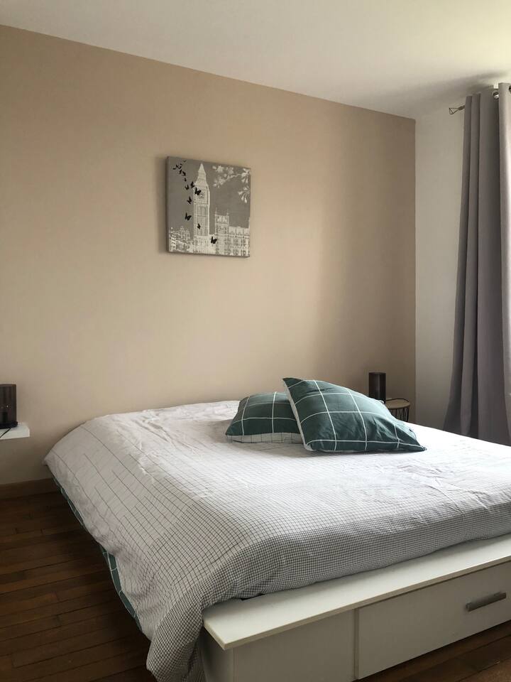 საძინებელი 1