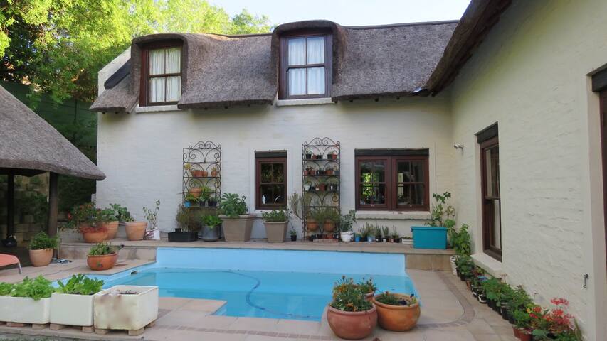 Country feel in the city gallery image 5