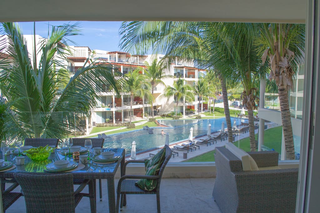 The pool area is amazing!! You will create great memmories there for sure!