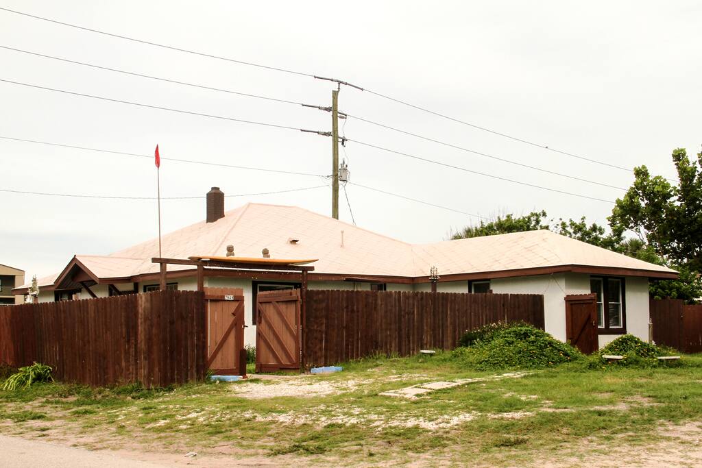 View from Morgan Ave.