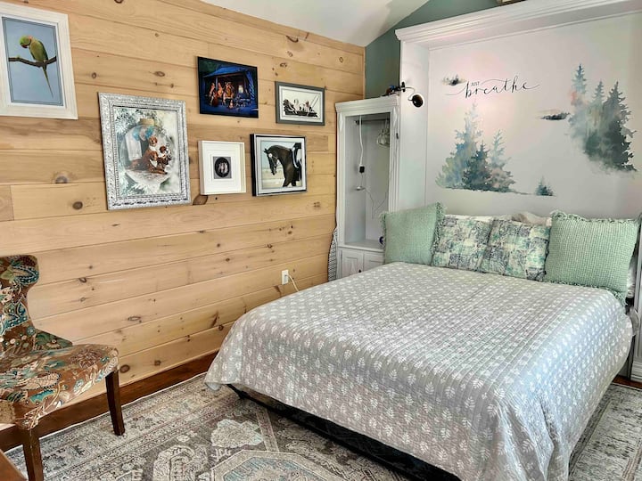 Cozy Cottage
