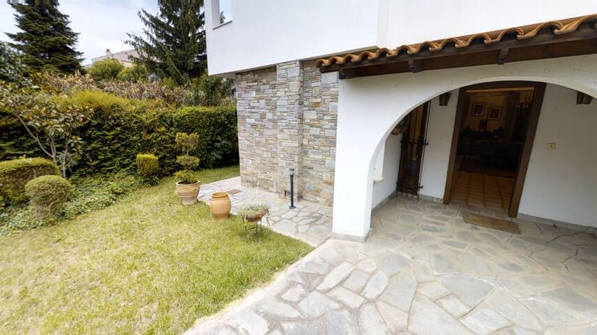 Villa at Panorama Thessaloniki gallery image 3