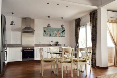 CENTER 10Guests,Parking,WiFi,metro airport,LUX