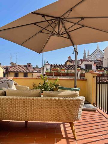 Santa Croce Terrace Luxury Nest gallery image 2