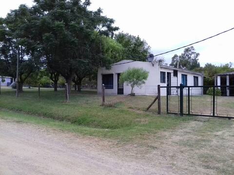 COMFORTABLE house with large park in Costa Azul