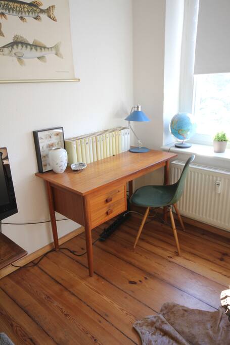 Working Desk