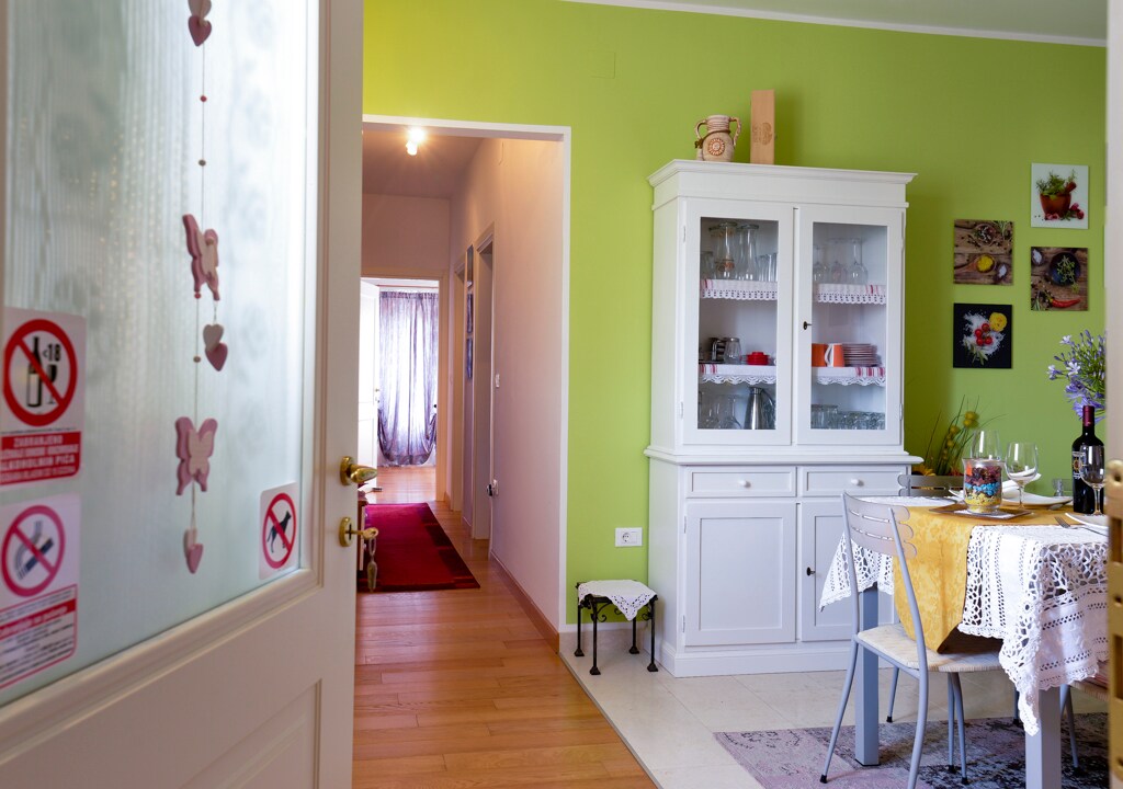 Apartment A Moela****