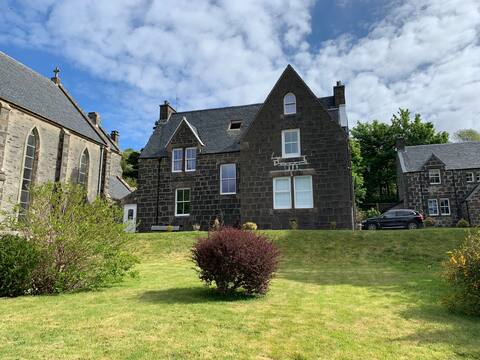Victorian Chapel House