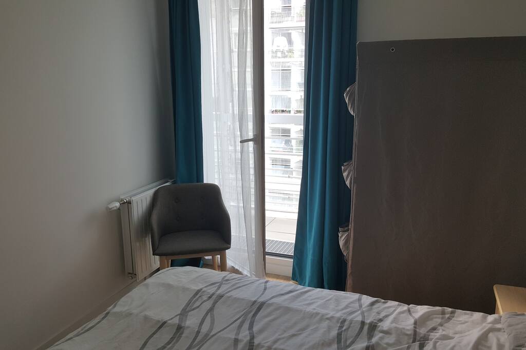 Votre chambre / Your sleeping room