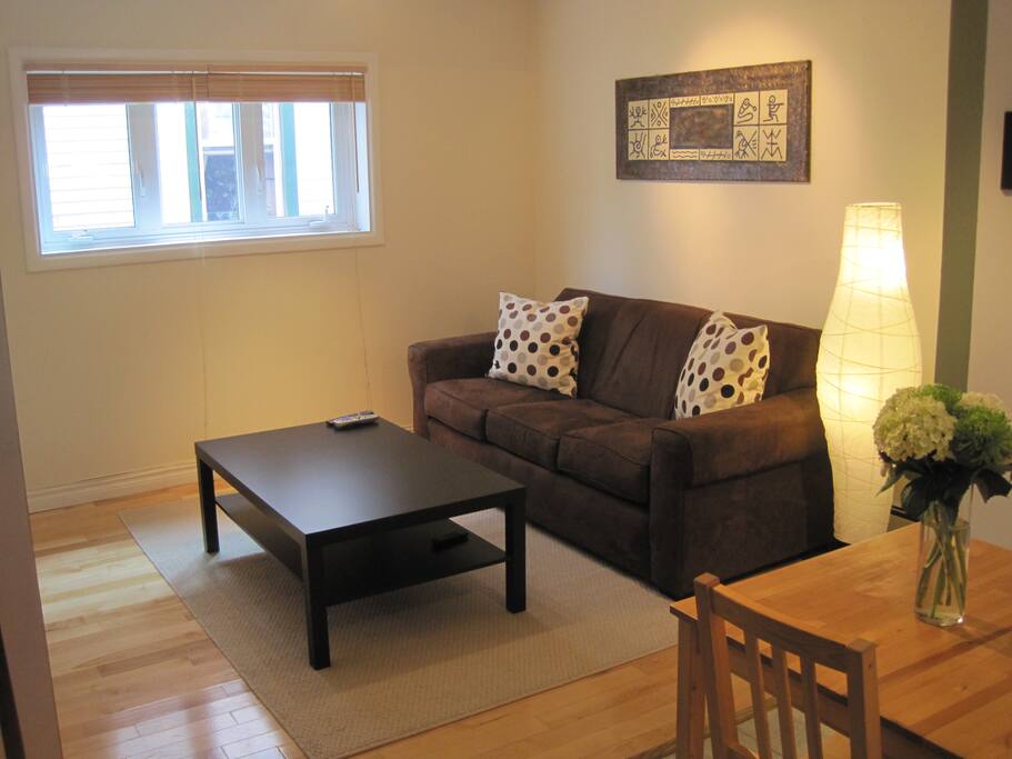 Open concept living/dining