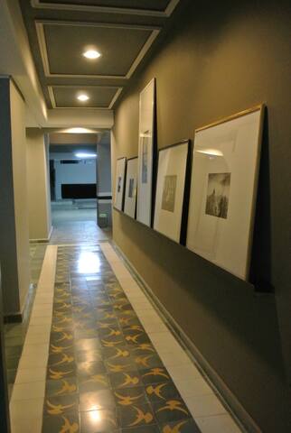 Fachada antigua 1 cuadra de reforma gallery image 5