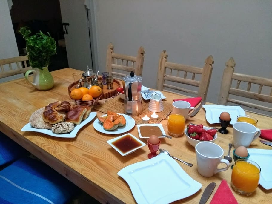 Fatima prepares you breakfast if you wish (moroccan and/or occidental)