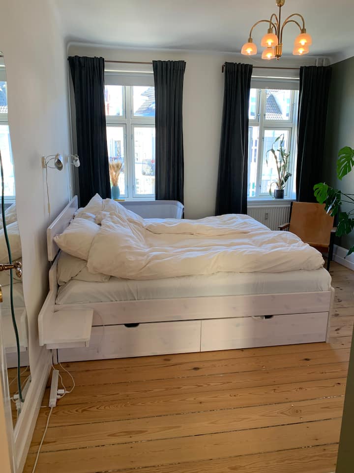 Spavaća soba odvojena od dječje sobe 