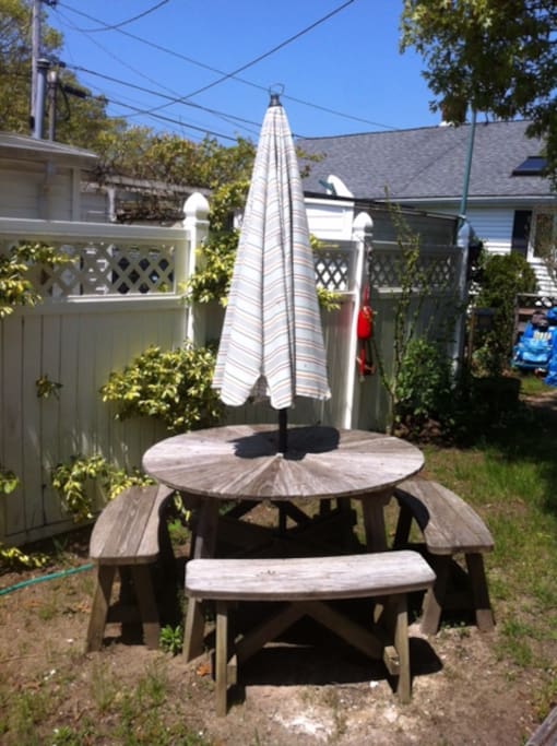 Yard - Seating