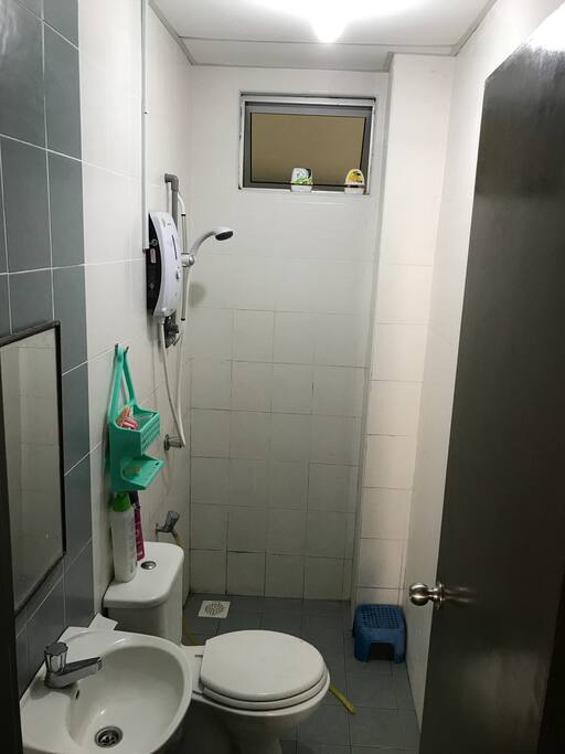 Bathroom 2