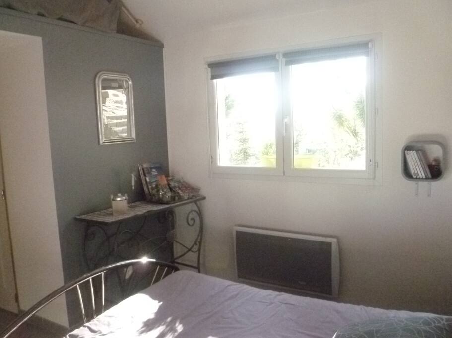 double fenetre dans la chambre