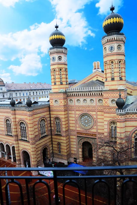 the Synagogue from the balcony