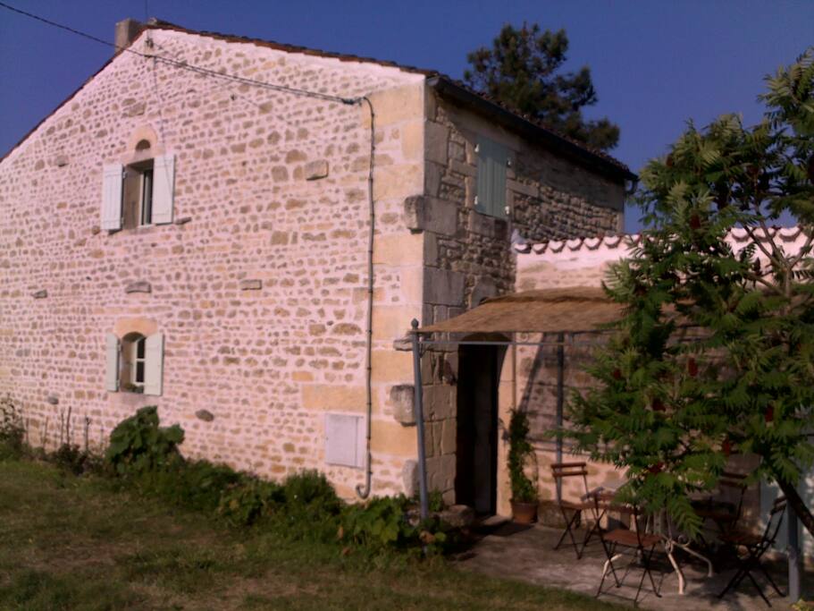 Façade est