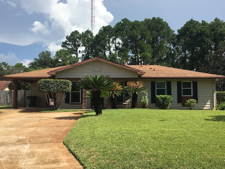 Comfortable and Centrally Located Houses for Rent in Fort Walton