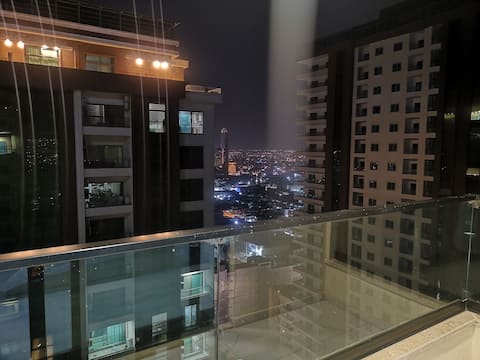 The Comic Appartement with the (One tower) view