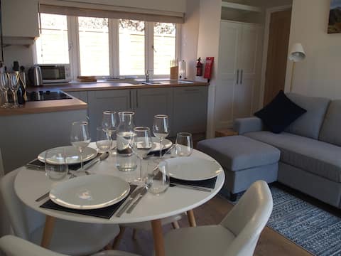 Successful Airbnb property: Orchard Barn - cosy 2 bed barn with outdoor space. in Shropshire