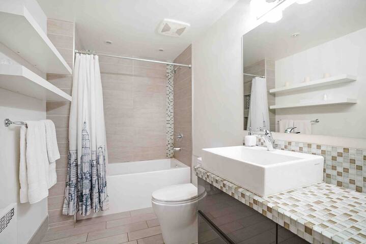 Westing house la fontaine Park plateau gallery image 3