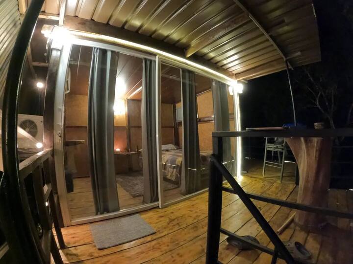 2BR House in Las Minas - Image 1
