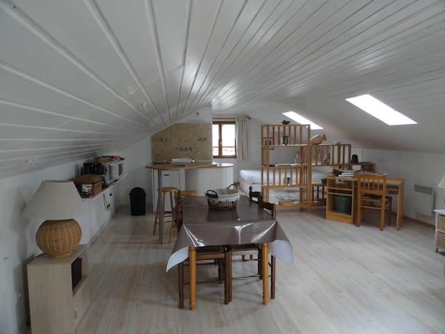 Airbnb Lausanne Vacation Rentals Places To Stay Airbnb Lausanne Vacation Rentals Places To Stay