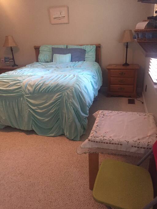 Huge private bedroom with comfy queen bed and linens
