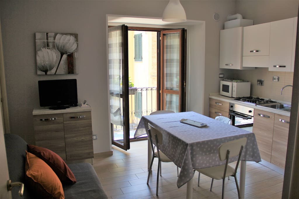 Balcone Fiorito, cucina