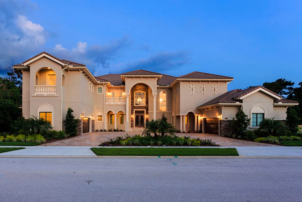 1185 Grand Traverse Twilight