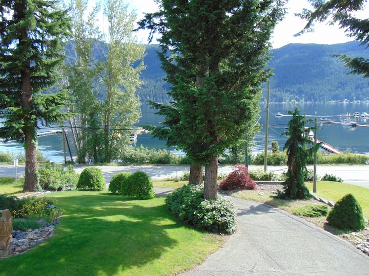 Blind Bay Vacation Rentals & Homes British Columbia, Canada Airbnb