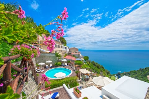 Amalfi Coast Villa Knight