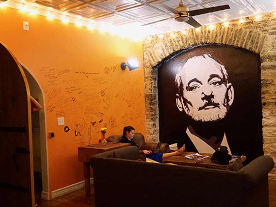 Create, Connect, and Explore Austin with new friends! You'll have The Bill Murray SWAP Loft as your home base while in Austin....named for a 12 foot Bill Murray!