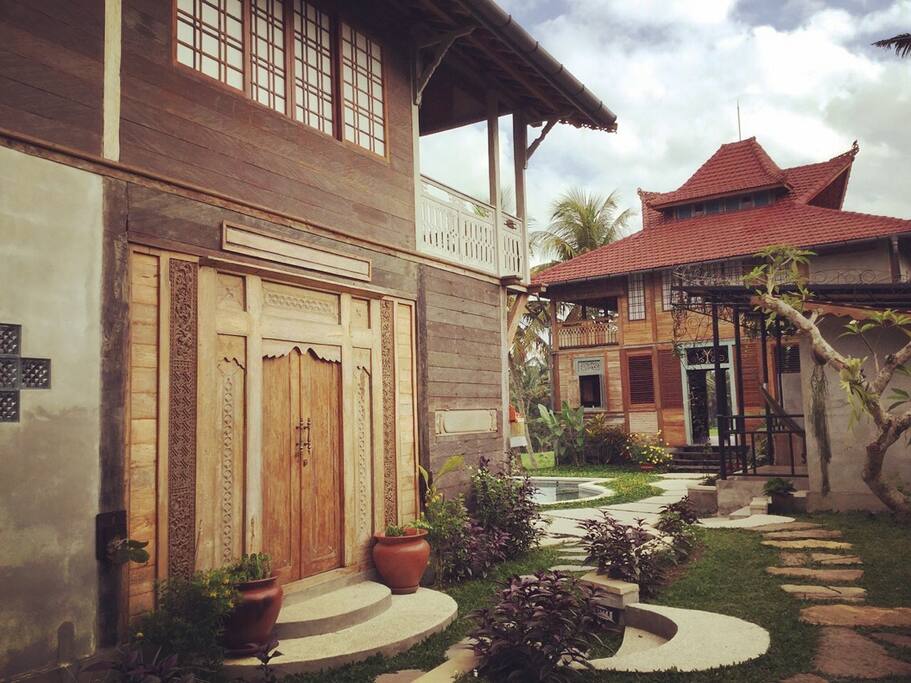 A view of the two villas and shared pool..
