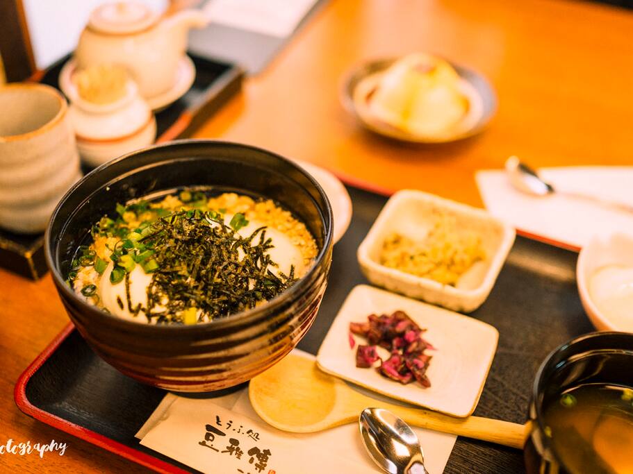 不就是块豆腐嘛 瞧把你能耐的 京都旅游攻略 尽在airbnb爱彼迎