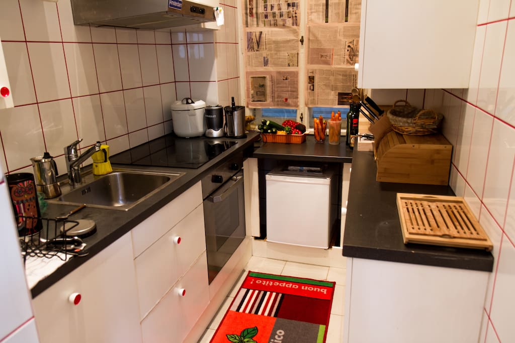 Küche - Kitchen