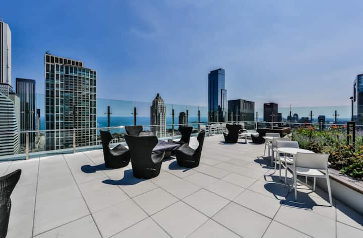 Amazing Studio! Excellent Amenities In The Loop - Chicago, IL