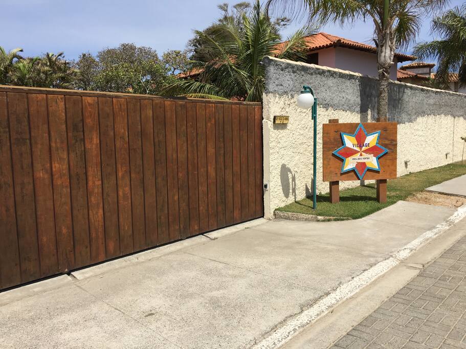 ENTRADA CONDOMINIO